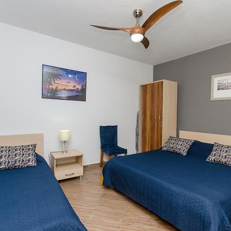Classy Apartment Center Split Buitenkant foto