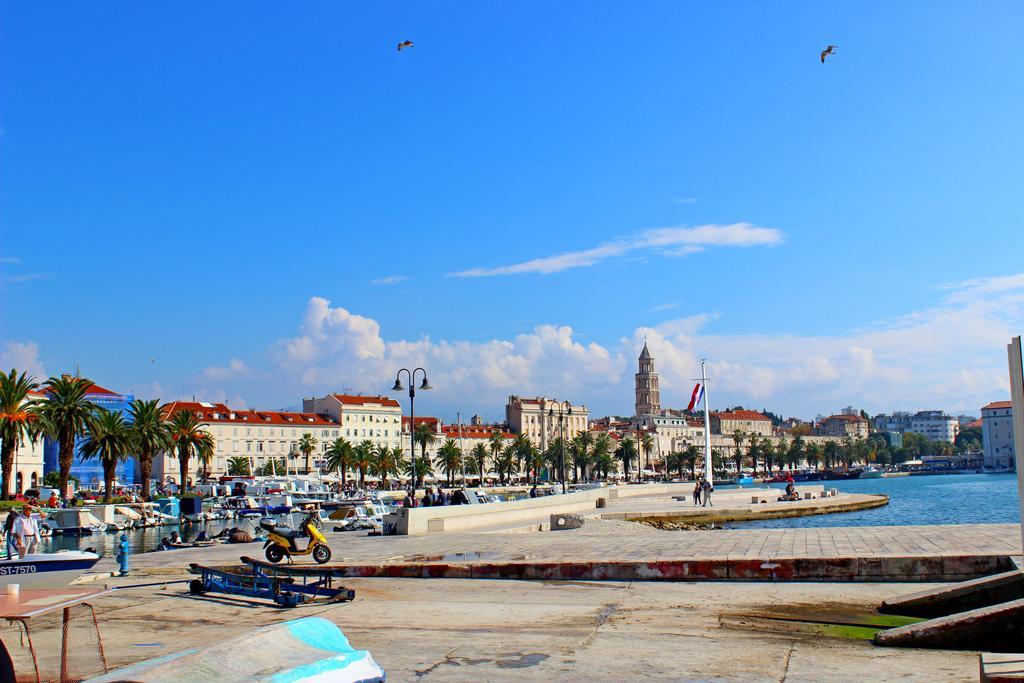 Classy Apartment Center Split Buitenkant foto