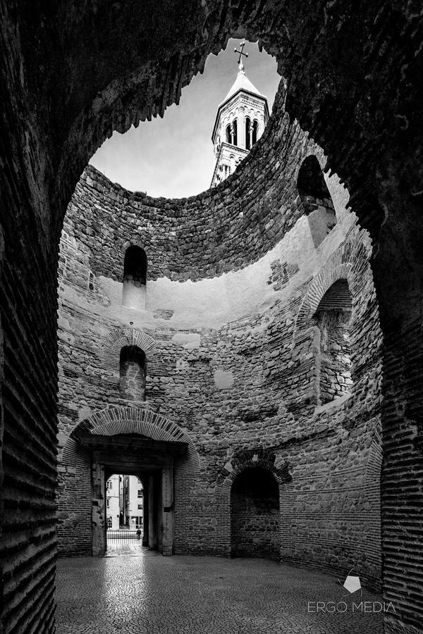 Classy Apartment Center Split Buitenkant foto